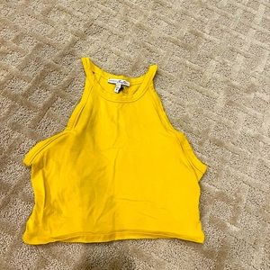 Express crop tank size small